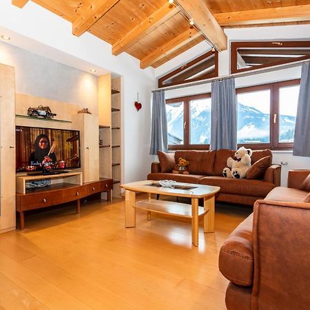 Hoelzl Bed & Breakfast Neukirchen am Großvenediger Екстериор снимка